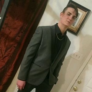 Meet your Posher, Michael